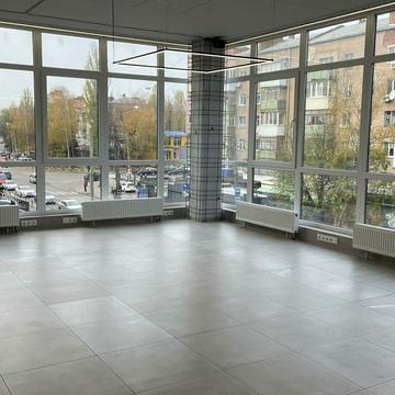 Зарічанська вул., 3/4