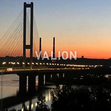 Зарічна вул., 1-Б