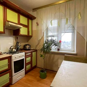 Дубенська, 42