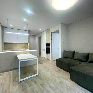 Набережна Перемоги вул., 128