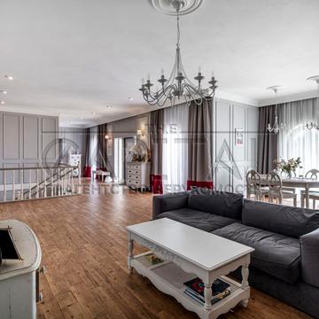 Київська вул.