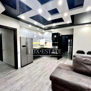 Аренда 3-К квартиры Новострой ЖК Дом с Ротондами, Центр, Клочковская