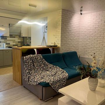 Михайла Грушевського просп., 191-В