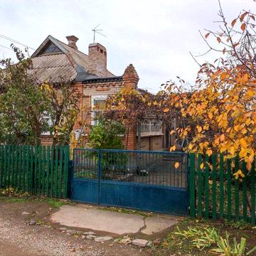 Будинок Піонер, Бажаново. 6 соток приватизованої землі