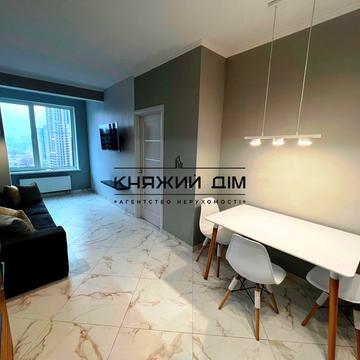 Академіка Заболотного вул., 1-А