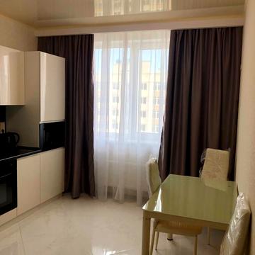 Перлинна вул., 9