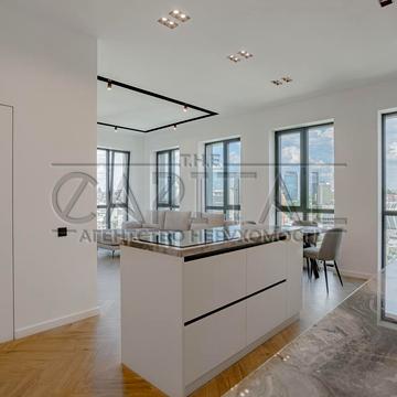 Антоновича вул. (Горького), 44