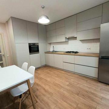 Вільна квартира в новобудові К. Мікльоша