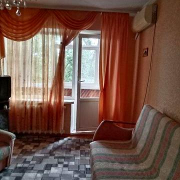 Оренда 2-кімнатної квартири по вул. Запорізькій