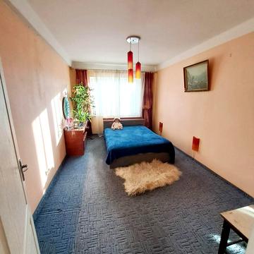 Олександра Архипенка вул. (Мате Залки), 4