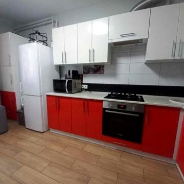 Набережна Перемоги вул., 62