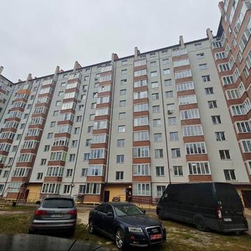 Івана Величковського вул., 61