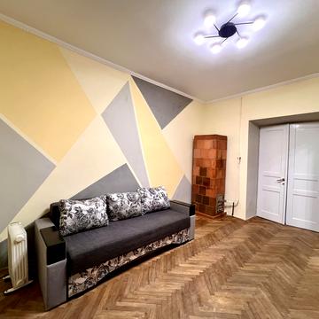 Олени Степанівни вул. (Ленінградська), 20