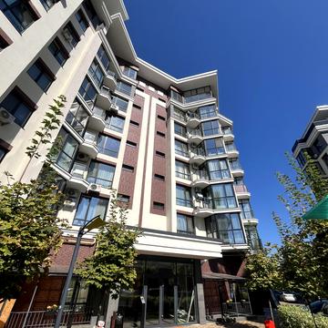 Прорізна вул., 1