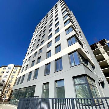 Юліана Целевича вул., 32