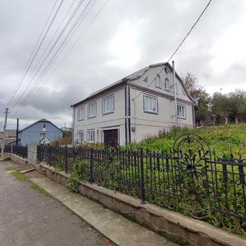 Продаж будинку, місто Городок