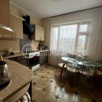 Європейського Союзу просп. (Правди), 17-А