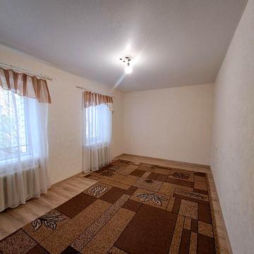 Здається будинок для пари