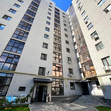 Збройних Сил України вул. (Інтернаціоналістів), 1