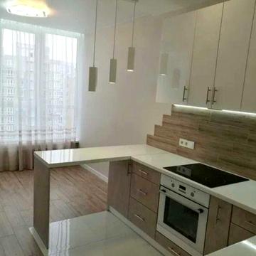 Однокімнатна спецпроект Двостороння Новий будинок Ремонт Меблі П/Т