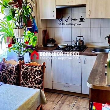 Бочарова вул., 8-Б