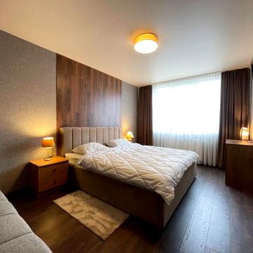 Карла Мікльоша вул., 19