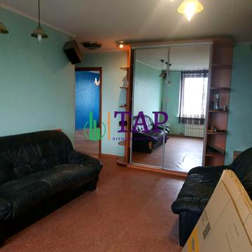 Тарасівський вїзд, 4