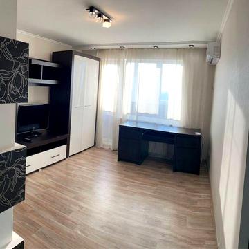 Сдам просторную 1К на Левобережном