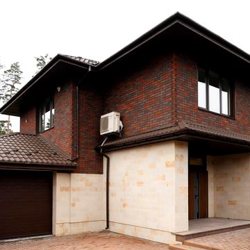 Сілезька вул. (Рози Люксембург), 15