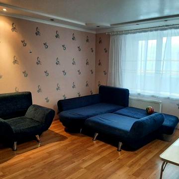 Сдам 3ком с АО, 2й эт, Новоместенская, Закрытый Двор