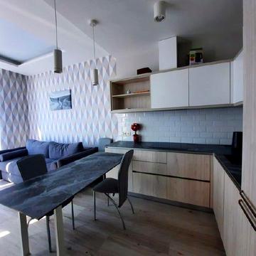 Сімферопольська вул., 2-П