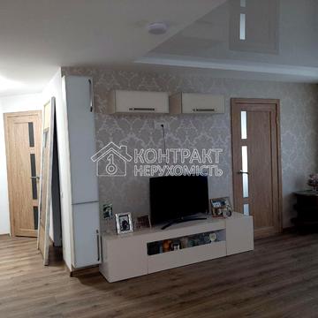 Старицького вул., 16