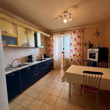 Оренда 1 к Ахматова 35 Цена 15000грн