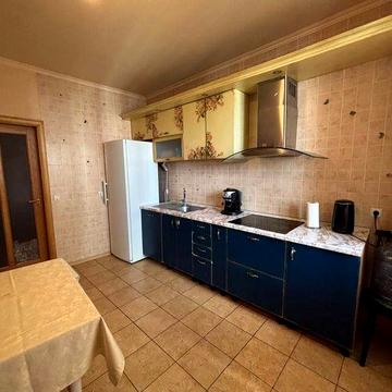 Оренда 1 к Ахматова 35 Цена 15000грн