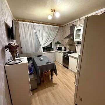 Набережна Заводська вул., 143а