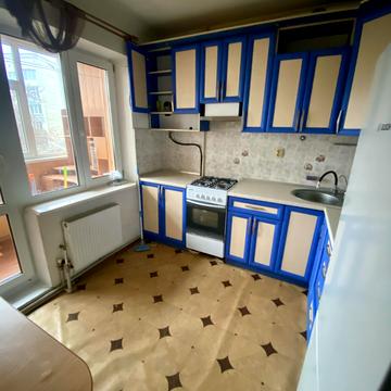 Рятувальників вул., 35