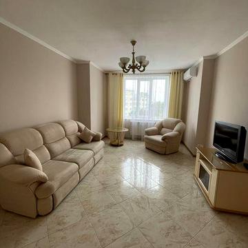 Оренда ! 2-х кімнатна кв в центрі ( ОПТОВОЛОКНО)