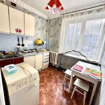 1-кімн. квартира, Парковий проїзд (р-н вул. С.Скальда)