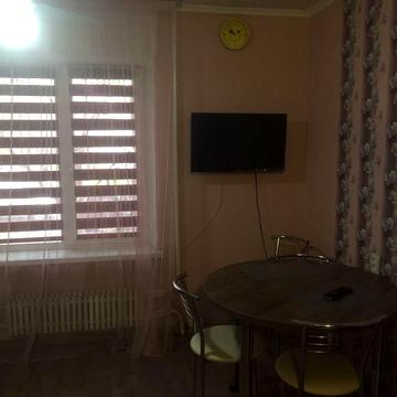 Сдаётся 1 ком. квартира ул. Чаривная