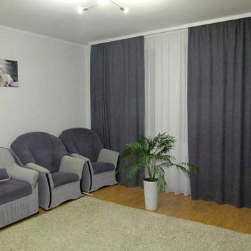 3 кім. кварт. по вул.Діброви в р-ні 19 школи (Гімназія "Сузіря-19").