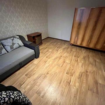 Здається 1-кім Смілянська 2