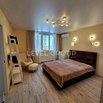 Михайла Максимовича вул. (Онуфрія Трутенка), 32-Б