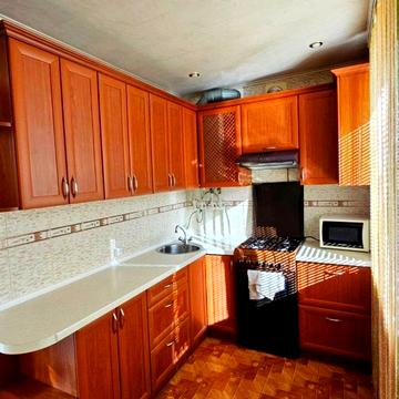 Сержанта Коновалова вул. (Глаголєва), 24