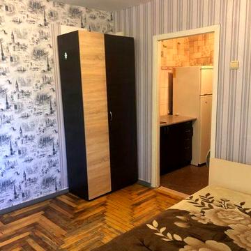 Здається 1-кімнатна гостинка вул. Перемоги, зупинка Ластівка