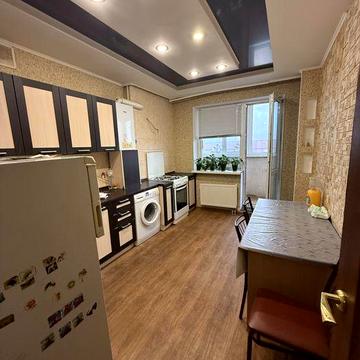 Оренда великої 1-к квартири ЖК Софія, вул. Лесі Українки 19