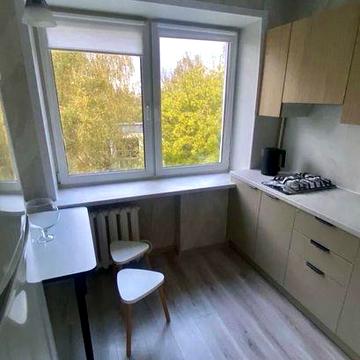 Продам 1 кім в центрі