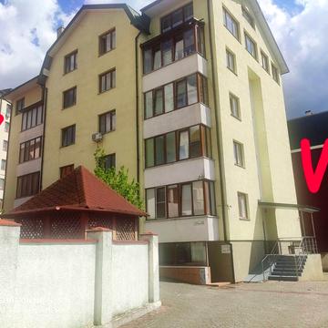 Дрогобицька, 10б