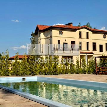 Київська вул.