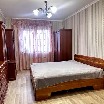 Любомира Гузара просп. (Космонавта Комарова), 46-В