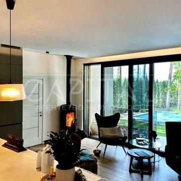 Незламності вул. (Комарова)